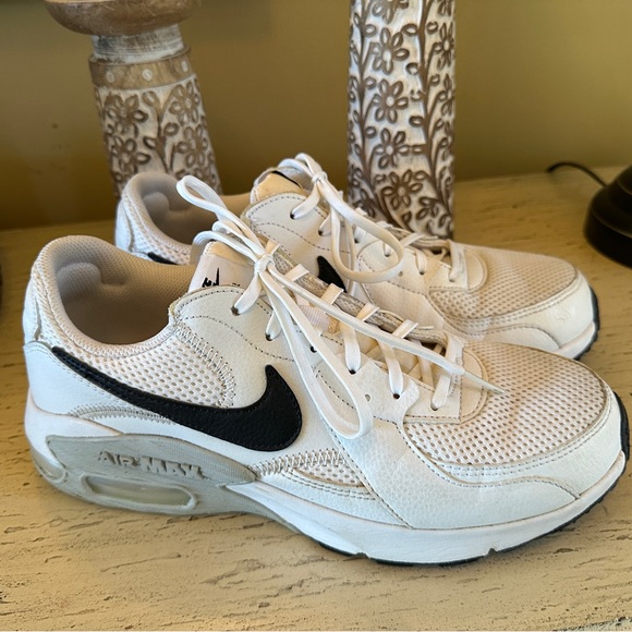 Nike Air max Other - Nike Mens Air Max White and Black Tennis Shoes Sneakers 8.5